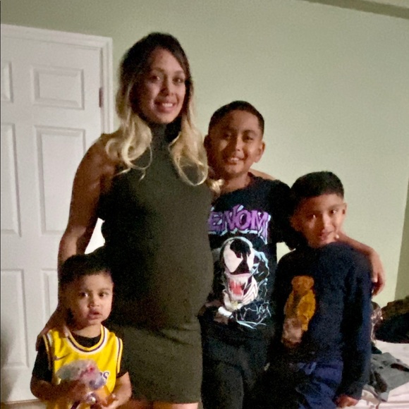 Meet your Posher, Joanne - Picture 1 of 1